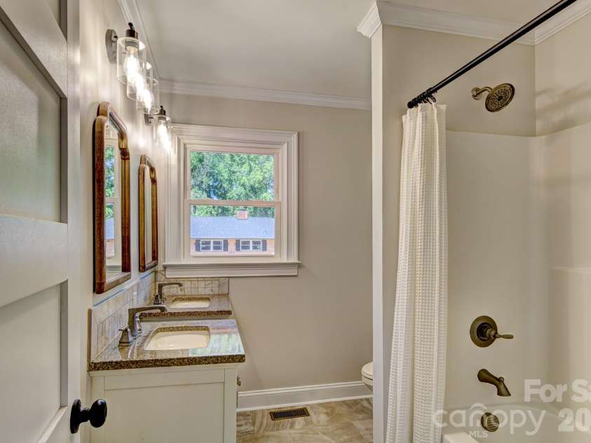 303 Mark Street, Cherryville, NC 28021.  MLS# CAR4382347, YatesRealty ID 22076. 