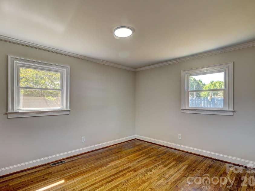 303 Mark Street, Cherryville, NC 28021.  MLS# CAR4382347, YatesRealty ID 22076. 