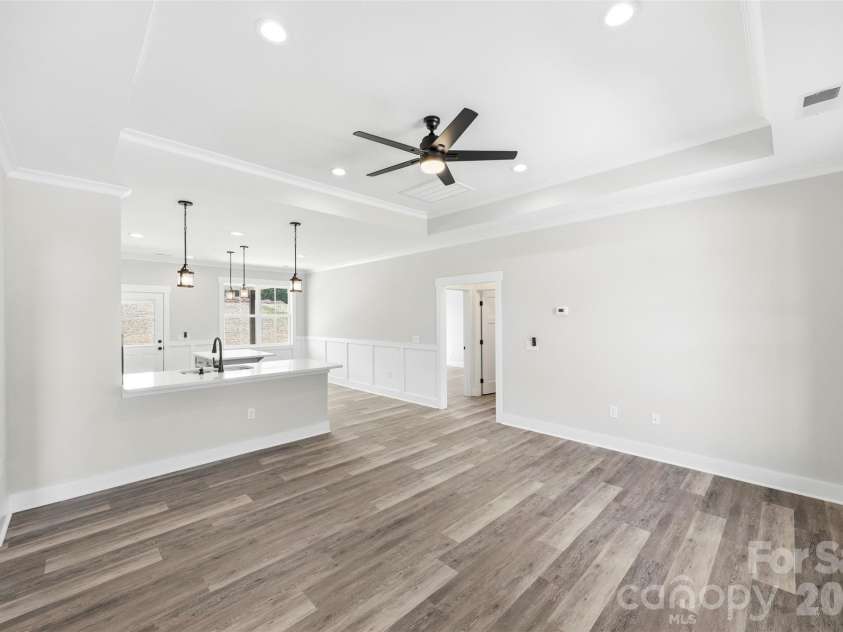 1014 Speight Road, Albemarle, NC 28001.  MLS# CAR4382174, YatesRealty ID 22077. Living Room 