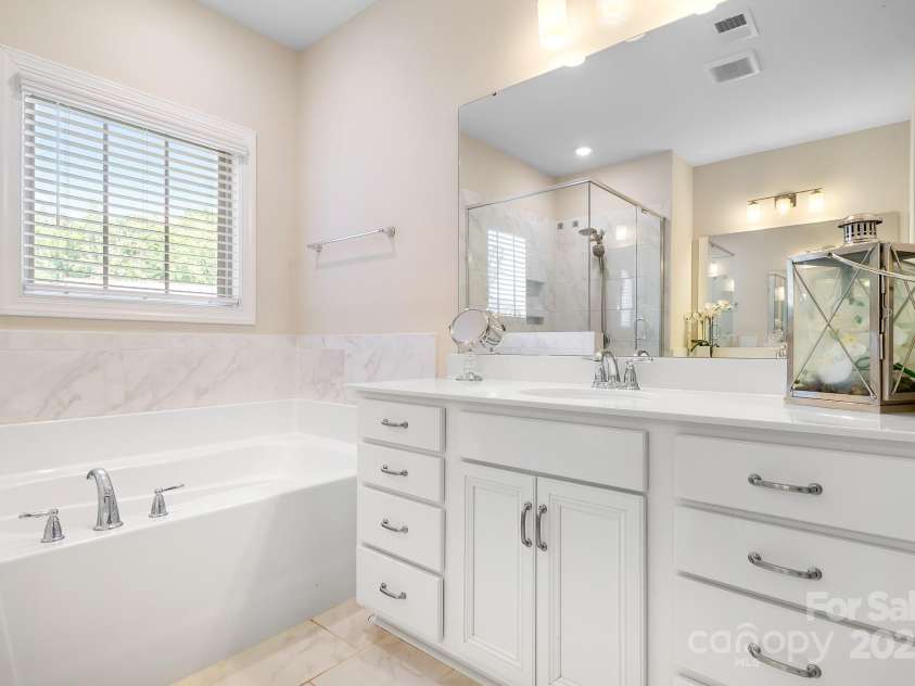 16324 Loch Raven Road, Huntersville, NC 28078.  MLS# CAR4268503, YatesRealty ID 22077. 