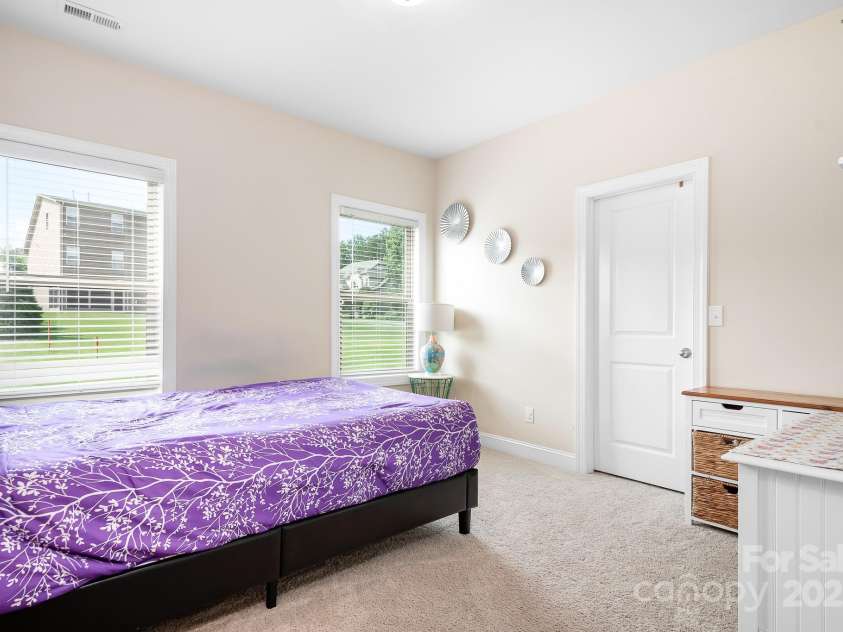 16324 Loch Raven Road, Huntersville, NC 28078.  MLS# CAR4268503, YatesRealty ID 22077. 