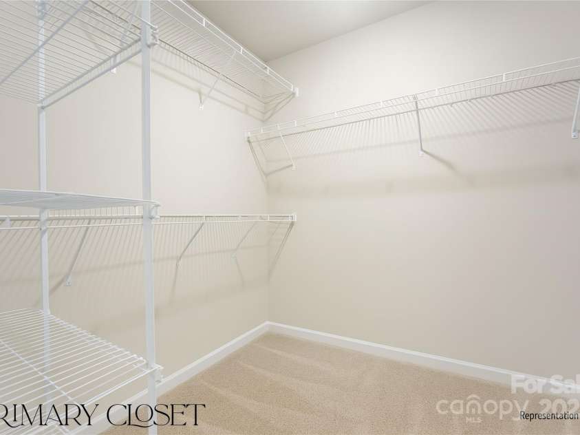 217 Lake George Drive, Shelby, NC 28152.  MLS# CAR4272843, YatesRealty ID 22078. 