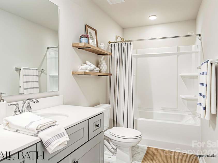 217 Lake George Drive, Shelby, NC 28152.  MLS# CAR4272843, YatesRealty ID 22078. 