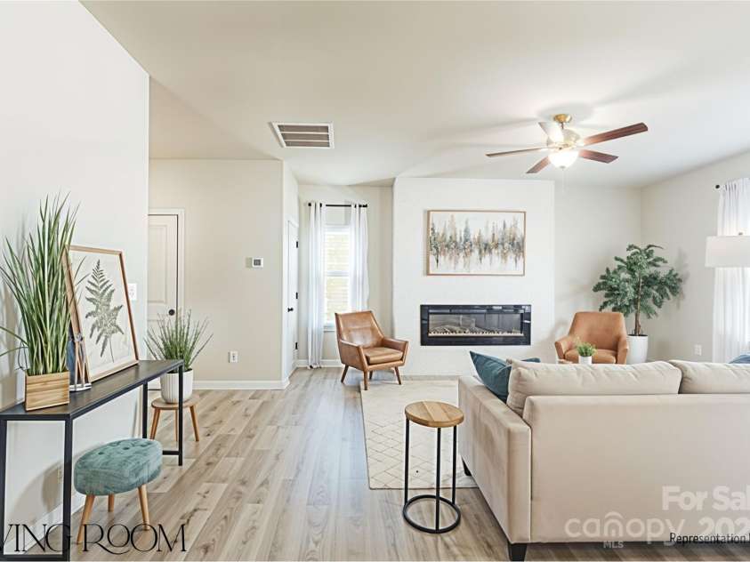 217 Lake George Drive, Shelby, NC 28152.  MLS# CAR4272843, YatesRealty ID 22078. 