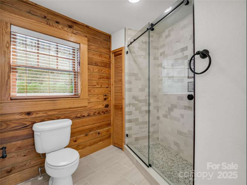 134 Raleigh Drive, Lake Lure, NC 28746.  MLS# CAR4320542, YatesRealty ID 2208. 