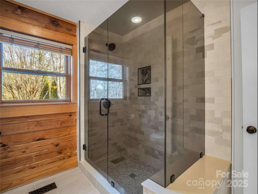 134 Raleigh Drive, Lake Lure, NC 28746.  MLS# CAR4320542, YatesRealty ID 2208. 