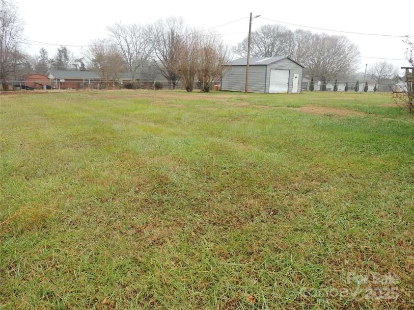 200 Allen Loop Road, Rutherfordton, NC 28139.  MLS# CAR4211065, YatesRealty ID 2208. Workshop