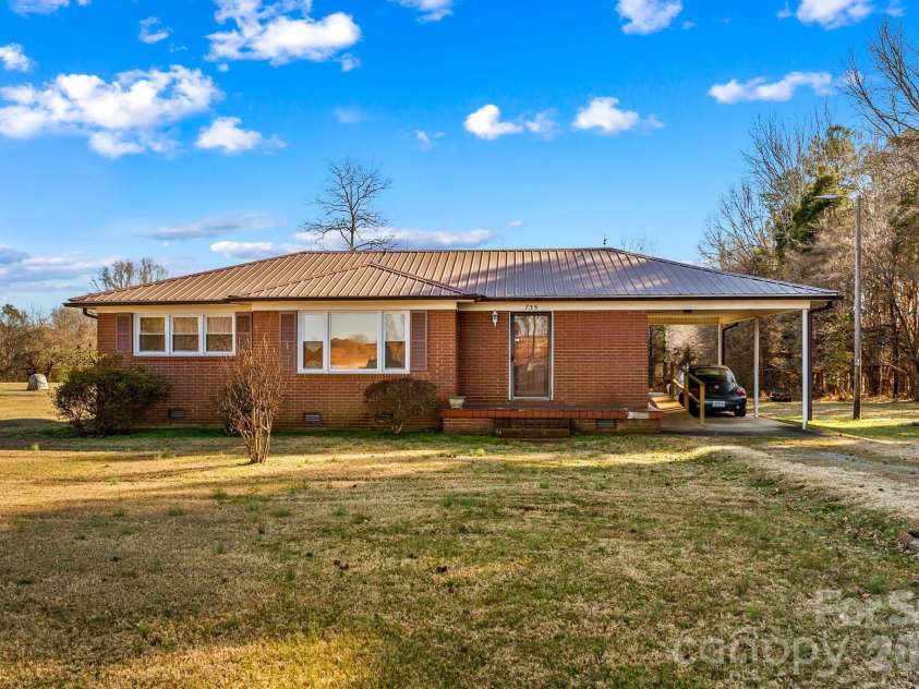 735 Grace Church Road, Salisbury, NC 28147.  MLS# CAR4336290, YatesRealty ID 2208. 