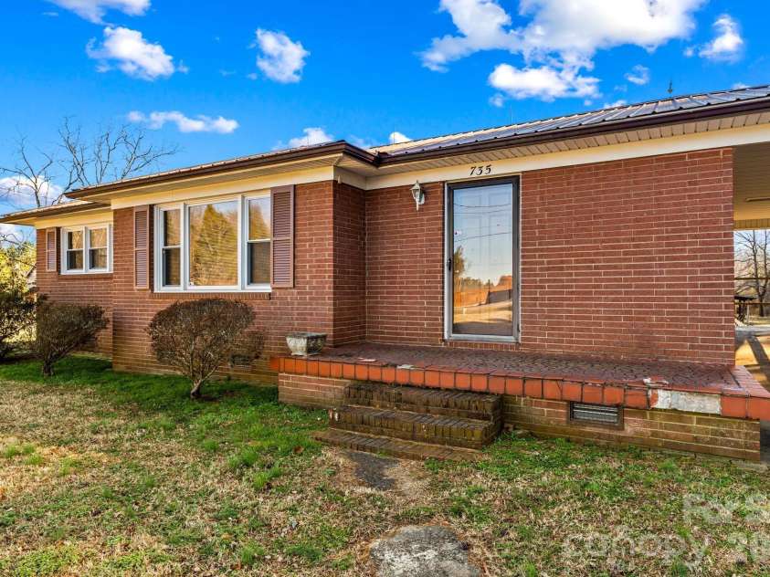 735 Grace Church Road, Salisbury, NC 28147.  MLS# CAR4336290, YatesRealty ID 2208. 