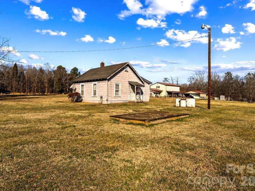 735 Grace Church Road, Salisbury, NC 28147.  MLS# CAR4336290, YatesRealty ID 2208. 