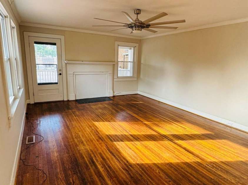 207 Ridge Street, Lenoir, NC 28645.  MLS# CAR4260016, YatesRealty ID 22080. 