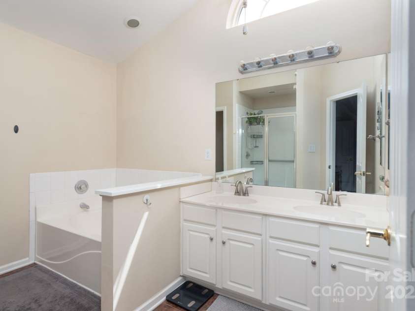 9410 Culcairn Road, Huntersville, NC 28078.  MLS# CAR4274370, YatesRealty ID 22081. 