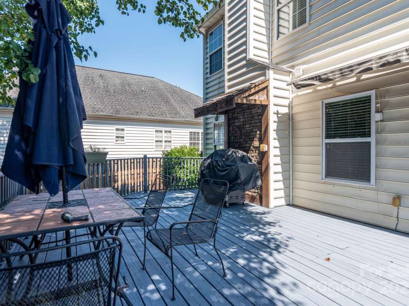 9410 Culcairn Road, Huntersville, NC 28078.  MLS# CAR4274370, YatesRealty ID 22081. 
