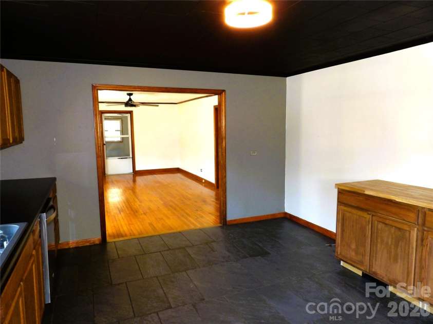 332 Epley Drive, Marion, NC 28752.  MLS# CAR4374725, YatesRealty ID 22082. 