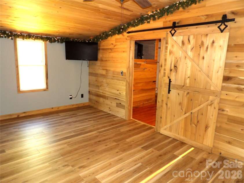 332 Epley Drive, Marion, NC 28752.  MLS# CAR4374725, YatesRealty ID 22082. 