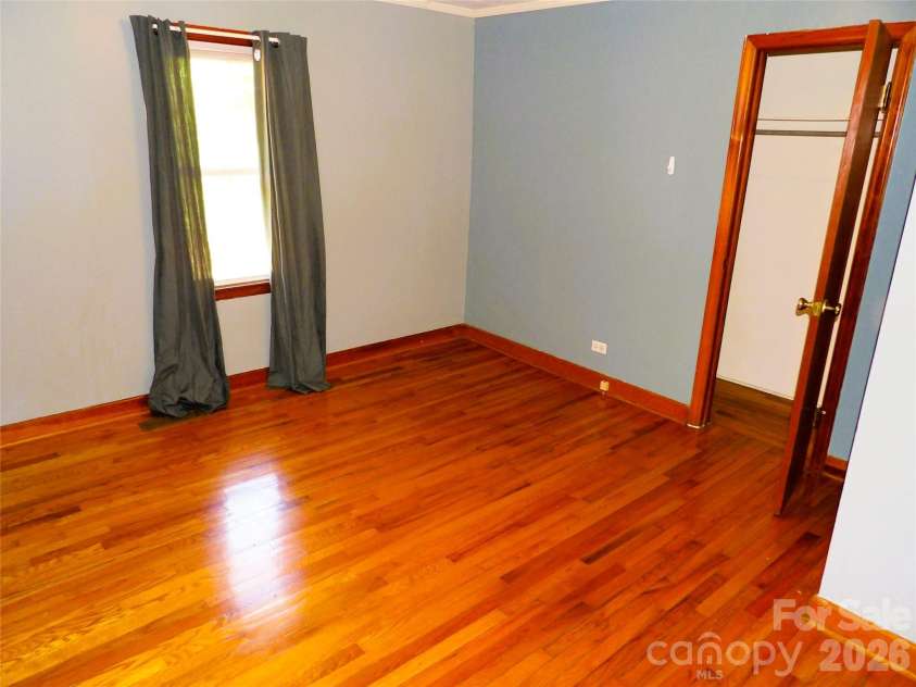 332 Epley Drive, Marion, NC 28752.  MLS# CAR4374725, YatesRealty ID 22082. 
