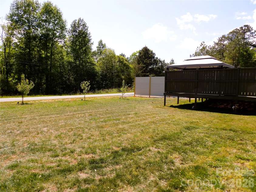 332 Epley Drive, Marion, NC 28752.  MLS# CAR4374725, YatesRealty ID 22082. 