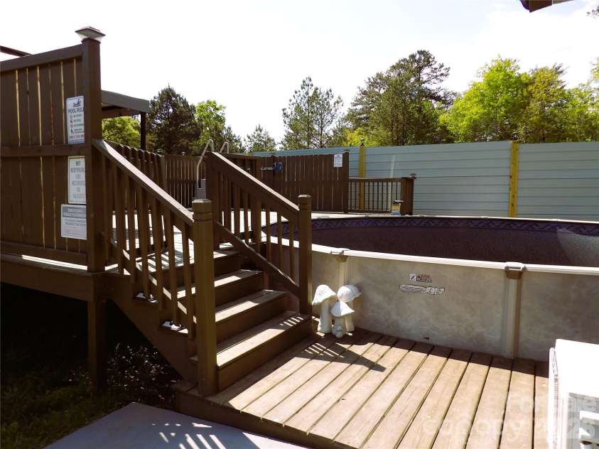 332 Epley Drive, Marion, NC 28752.  MLS# CAR4374725, YatesRealty ID 22082. 