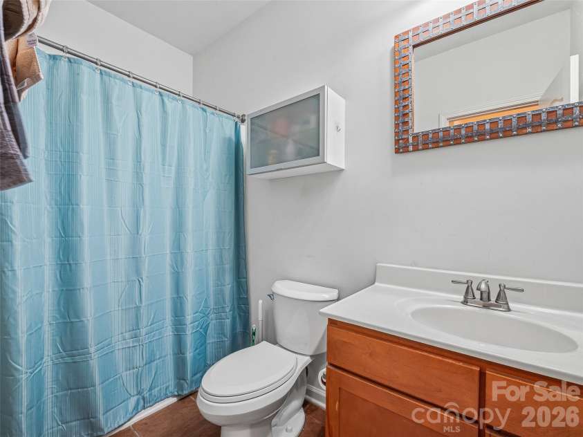 221 Appeldoorn Circle, Asheville, NC 28803.  MLS# CAR4381489, YatesRealty ID 22084. 