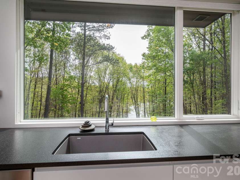 123 Honeydew Circle, Troutman, NC 28166.  MLS# CAR4372169, YatesRealty ID 22086. 