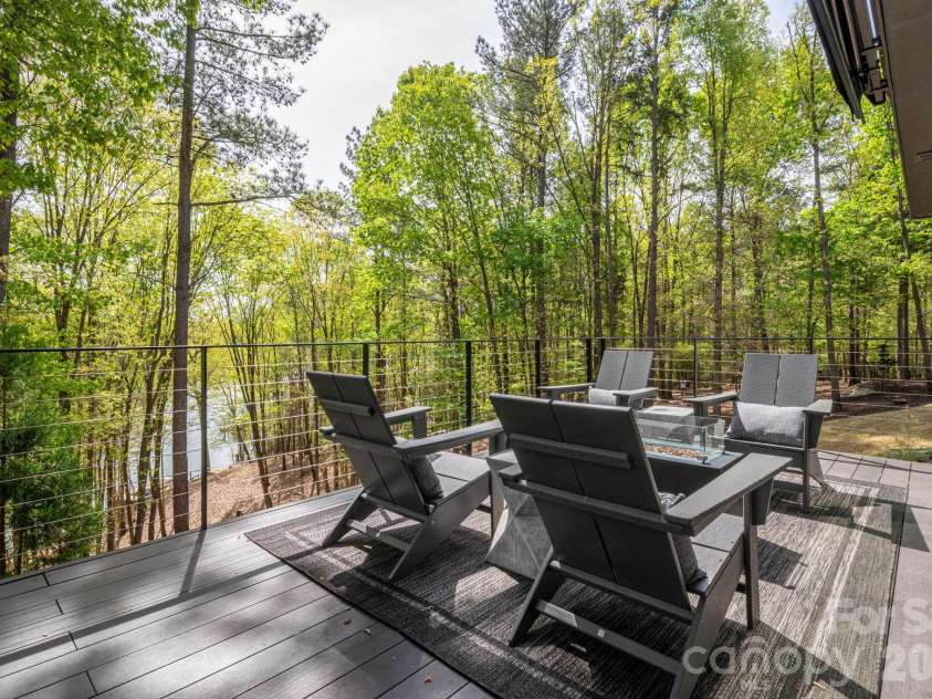 123 Honeydew Circle, Troutman, NC 28166.  MLS# CAR4372169, YatesRealty ID 22086. 