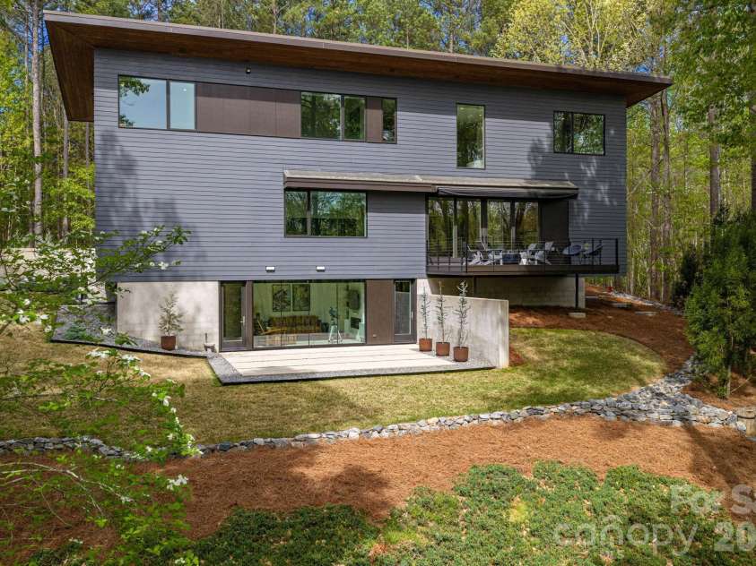 123 Honeydew Circle, Troutman, NC 28166.  MLS# CAR4372169, YatesRealty ID 22086. 