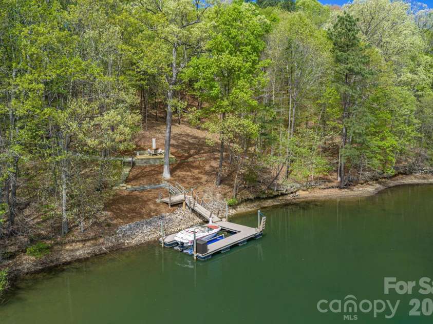 123 Honeydew Circle, Troutman, NC 28166.  MLS# CAR4372169, YatesRealty ID 22086. 