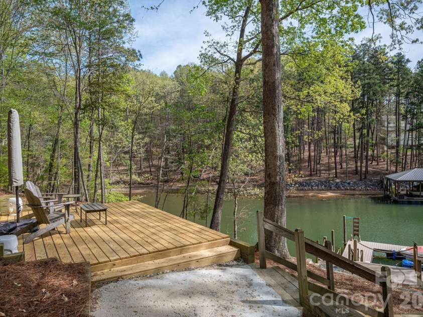 123 Honeydew Circle, Troutman, NC 28166.  MLS# CAR4372169, YatesRealty ID 22086. 