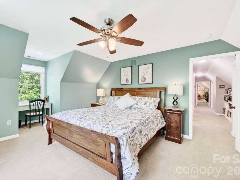 29 Blueberry Lane, Fairview, NC 28730.  MLS# CAR4374304, YatesRealty ID 22087. 