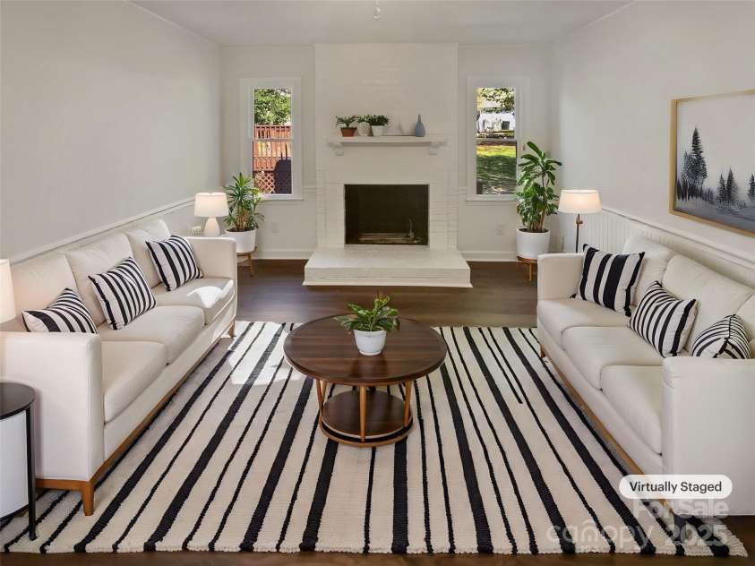 6227 Thermal Road, Charlotte, NC 28211.  MLS# CAR4235986, YatesRealty ID 22088. Virtually Staged