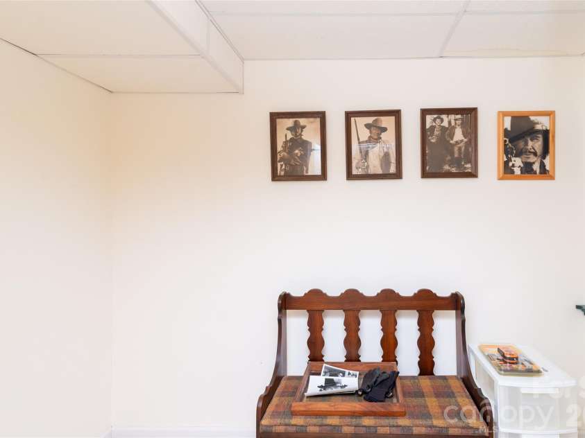 194 Ridgeview Drive, Whittier, NC 28789.  MLS# CAR4326824, YatesRealty ID 2209. 