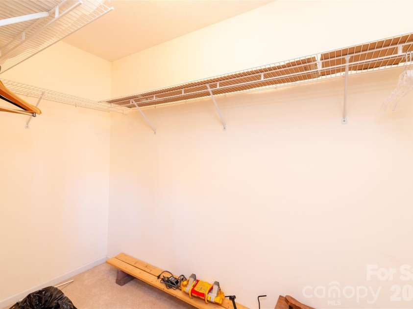 194 Ridgeview Drive, Whittier, NC 28789.  MLS# CAR4326824, YatesRealty ID 2209. 