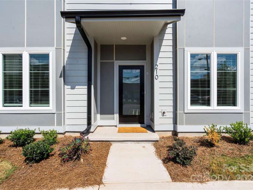 210 Freeland Lane, Charlotte, NC 28217.  MLS# CAR4227731, YatesRealty ID 2209. 