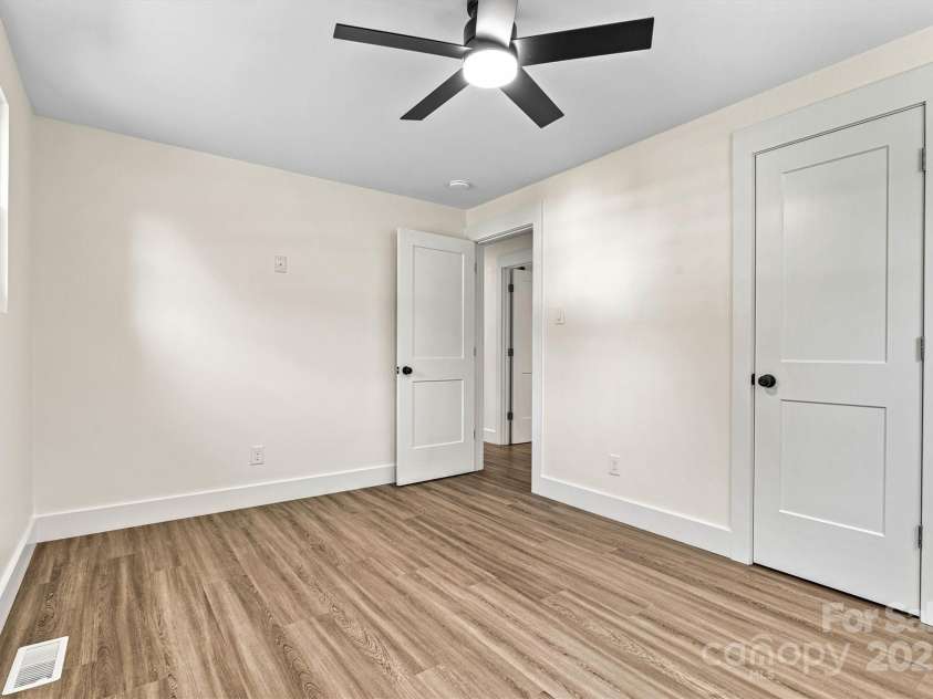 139 Elysian Drive, Mooresville, NC 28117.  MLS# CAR4256818, YatesRealty ID 22091. Bedroom 1 Main Level