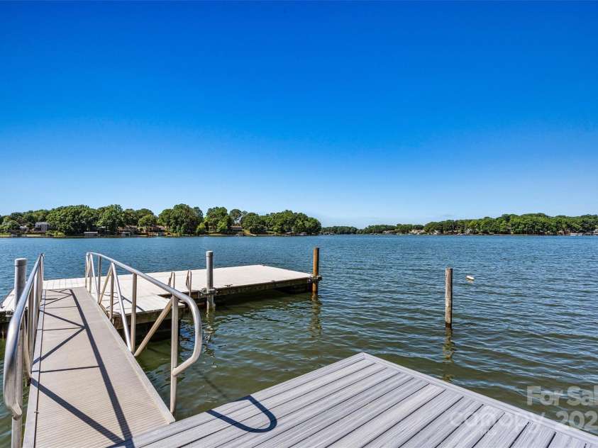 139 Elysian Drive, Mooresville, NC 28117.  MLS# CAR4256818, YatesRealty ID 22091. Community Boat Dock