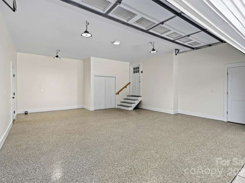 139 Elysian Drive, Mooresville, NC 28117.  MLS# CAR4256818, YatesRealty ID 22091. Garage with Great Insulation for keeping cooling and heating inside