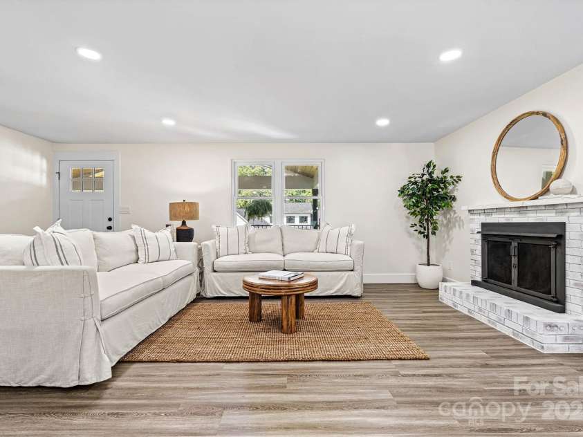 139 Elysian Drive, Mooresville, NC 28117.  MLS# CAR4256818, YatesRealty ID 22091. Living Area