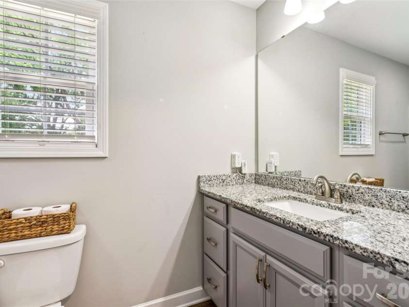 414 Cove Lane, China Grove, NC 28023.  MLS# CAR4377440, YatesRealty ID 22094. Primary bath