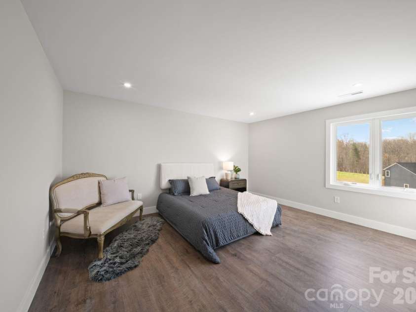 75 Scott Meadows Drive, Asheville, NC 28806.  MLS# CAR4357737, YatesRealty ID 22095. 