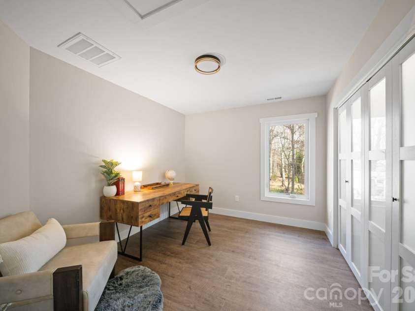 75 Scott Meadows Drive, Asheville, NC 28806.  MLS# CAR4357737, YatesRealty ID 22095. 