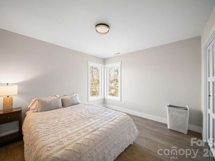 75 Scott Meadows Drive, Asheville, NC 28806.  MLS# CAR4357737, YatesRealty ID 22095. 