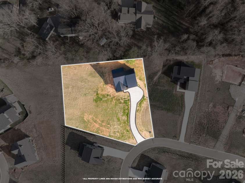 75 Scott Meadows Drive, Asheville, NC 28806.  MLS# CAR4357737, YatesRealty ID 22095. 