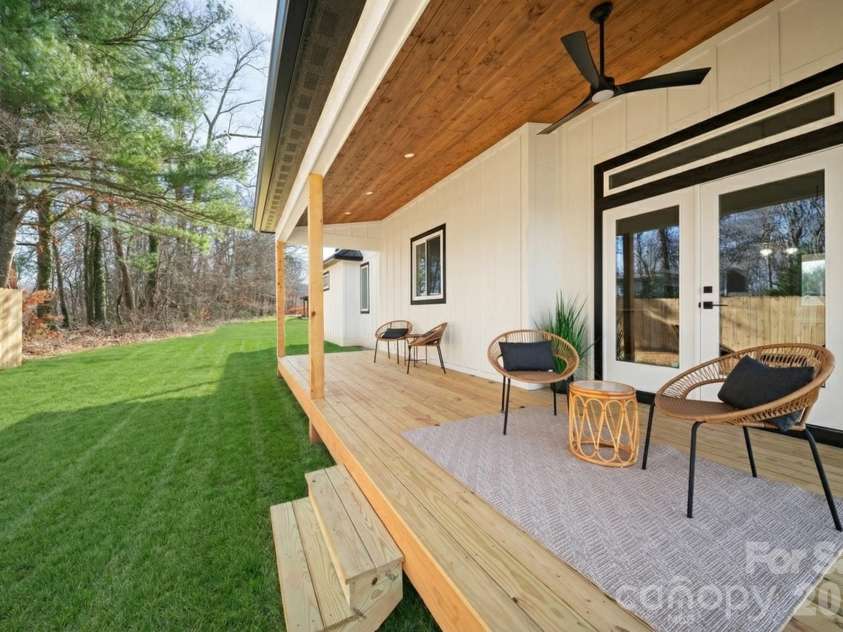 75 Scott Meadows Drive, Asheville, NC 28806.  MLS# CAR4357737, YatesRealty ID 22095. 