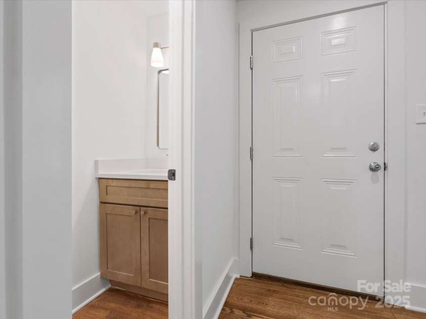 4126 Howie Circle, Charlotte, NC 28205.  MLS# CAR4265809, YatesRealty ID 22099. 