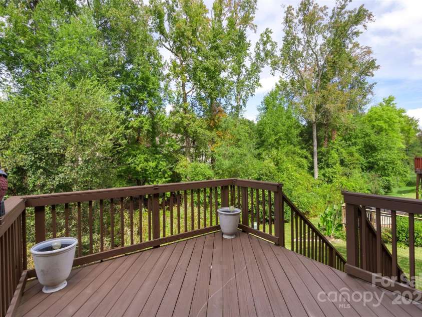 3214 Woodlands Creek Drive, Monroe, NC 28110.  MLS# CAR4305737, YatesRealty ID 221. 