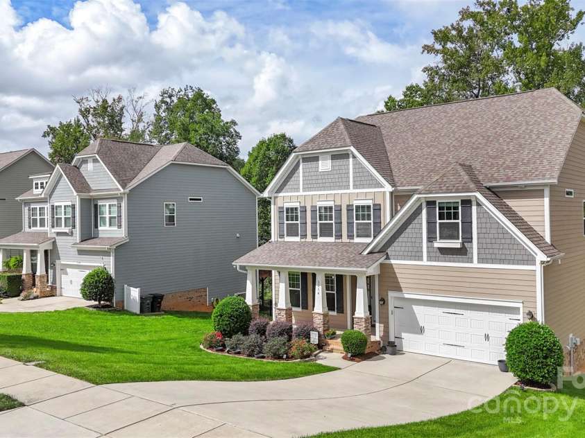 3214 Woodlands Creek Drive, Monroe, NC 28110.  MLS# CAR4305737, YatesRealty ID 221. 