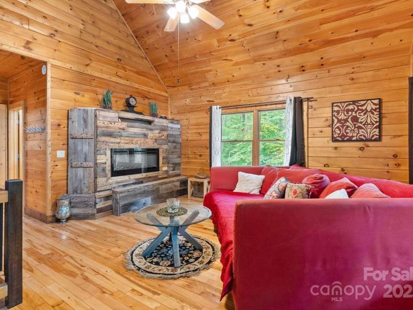 340 Henry Dingus Way, Maggie Valley, NC 28751.  MLS# CAR4309000, YatesRealty ID 221. 
