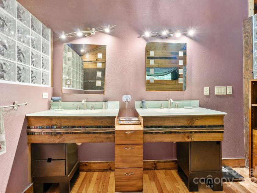 340 Henry Dingus Way, Maggie Valley, NC 28751.  MLS# CAR4309000, YatesRealty ID 221. 