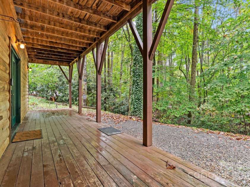 340 Henry Dingus Way, Maggie Valley, NC 28751.  MLS# CAR4309000, YatesRealty ID 221. 
