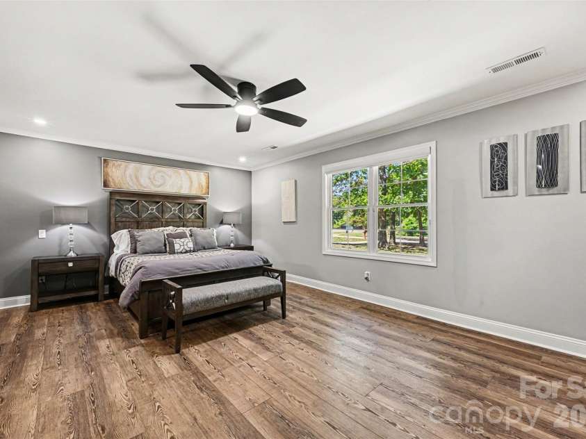 2313 Rainbrook Drive, Monroe, NC 28112.  MLS# CAR4378067, YatesRealty ID 22100. 